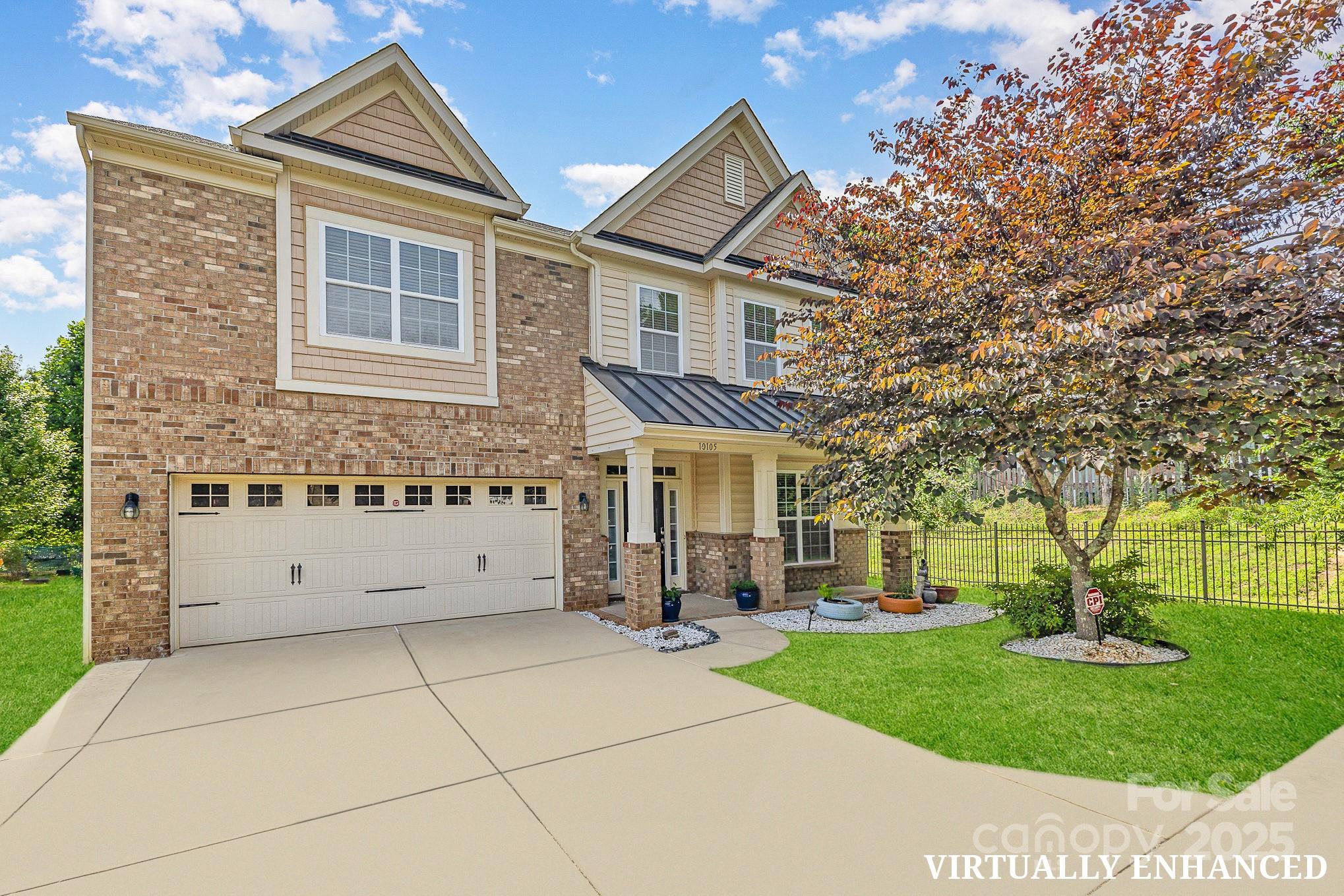 10105 Community House Road Charlotte, NC 28277 - Photo 2 of 40 Gallery Image 2