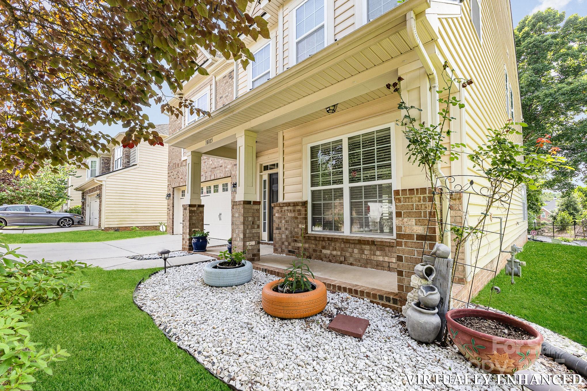 10105 Community House Road Charlotte, NC 28277 - Photo 3 of 40 Gallery Image 3