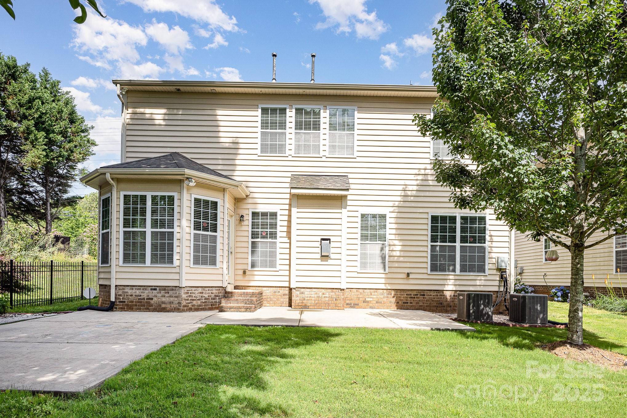10105 Community House Road Charlotte, NC 28277 - Photo 32 of 40 Gallery Image 32