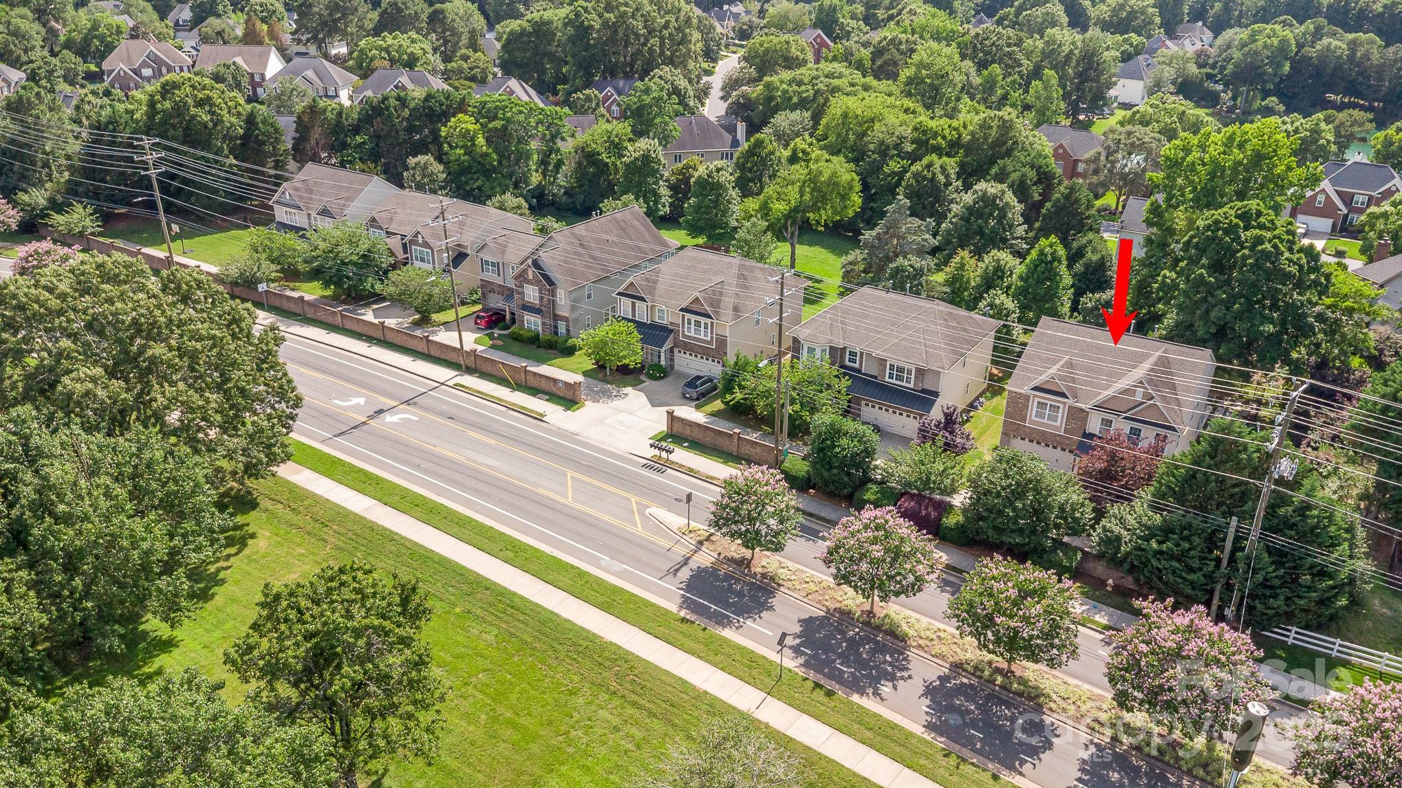 10105 Community House Road Charlotte, NC 28277 - Photo 7 of 40 Gallery Image 7