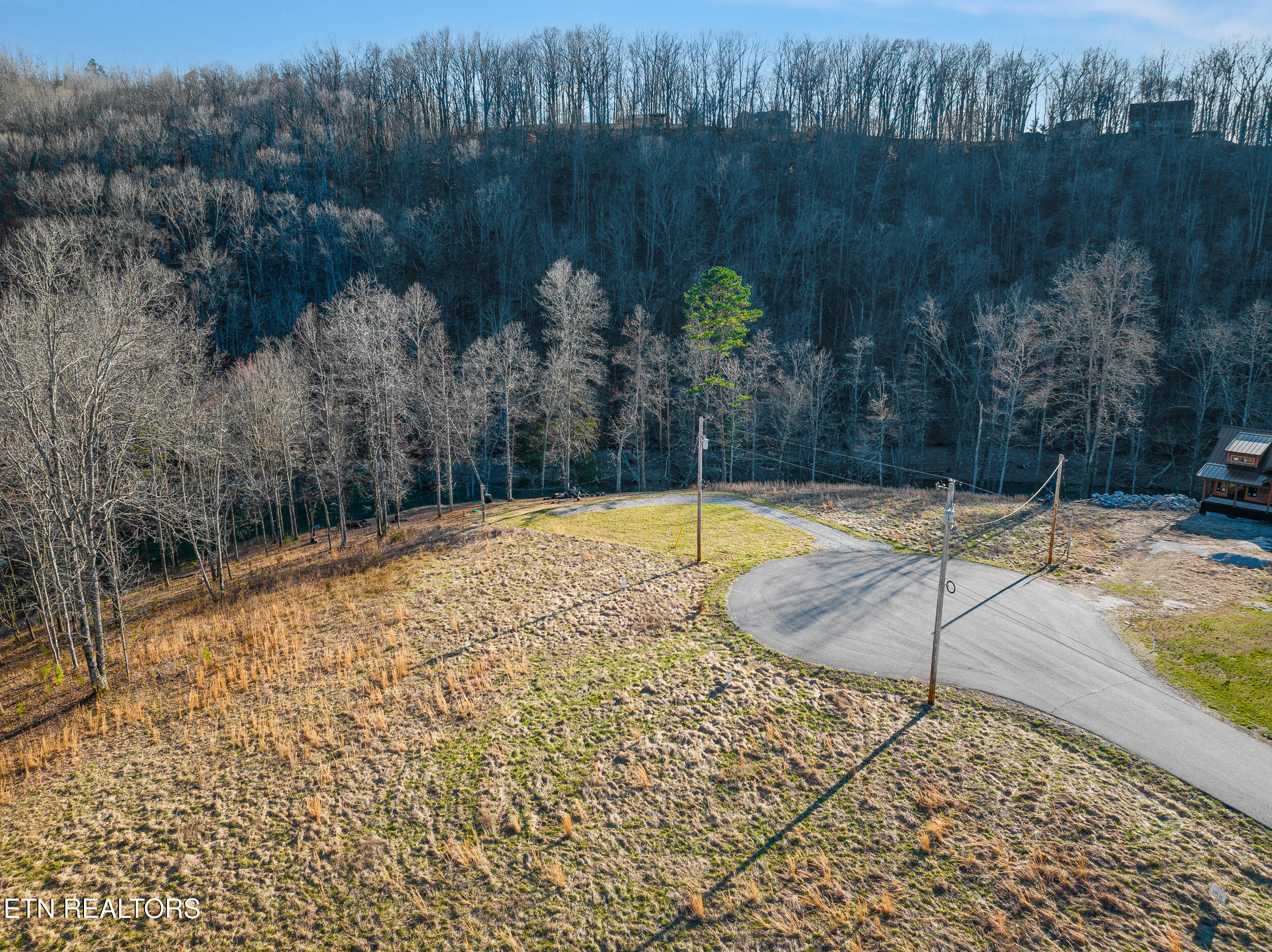 348 Wagon Lane Speedwell, TN 37870 - Photo 25 of 26 008