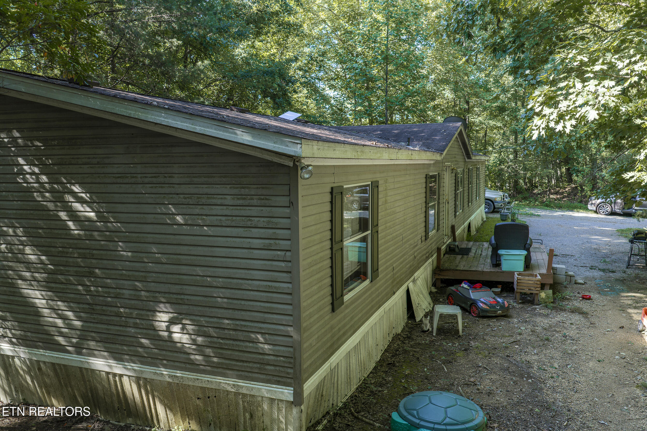 240 Lone Mountain Road Andersonville, TN 37705 - Photo 6 of 22 DJI_20260823101450_0132_D
