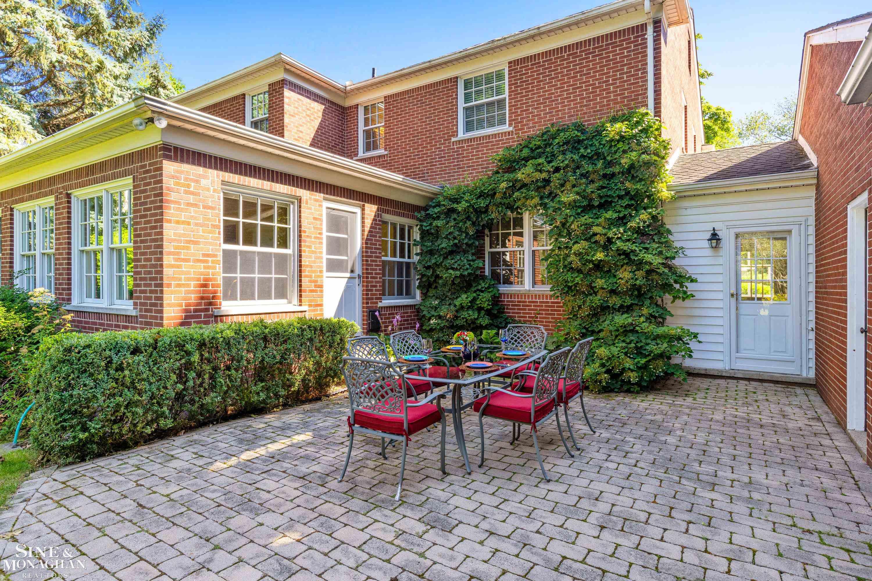 84 Clairview Road Grosse Pointe Shores, MI 48236 - Photo 41 of 68