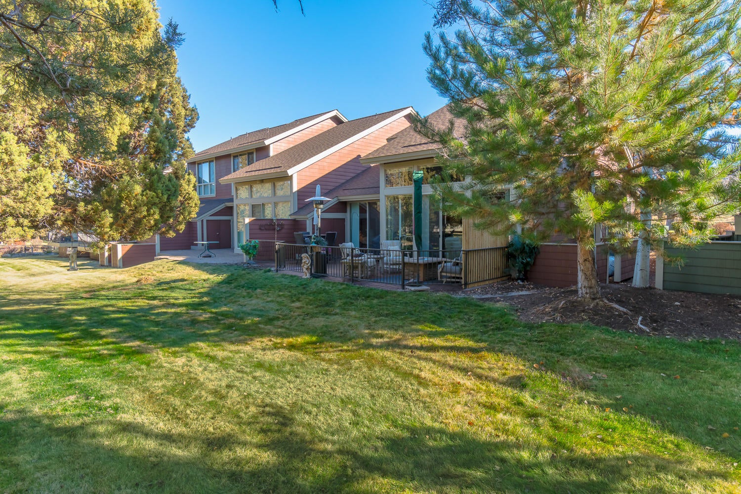 1334 Highland View Loop Redmond, OR 97756 - Photo 25 of 32 1334-125