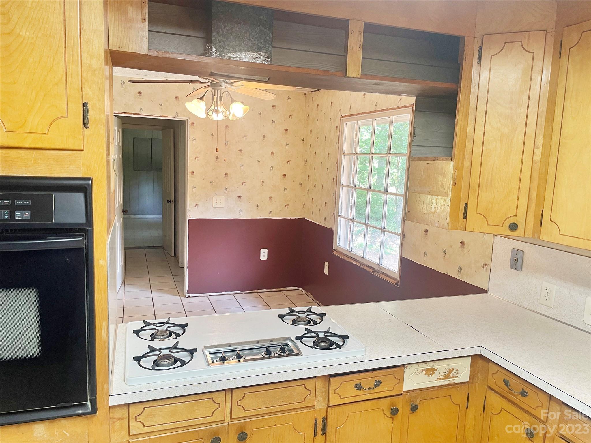 105 Gold Ridge Road Gaffney, SC 29340 - Photo 14 of 30 Gallery Image 14