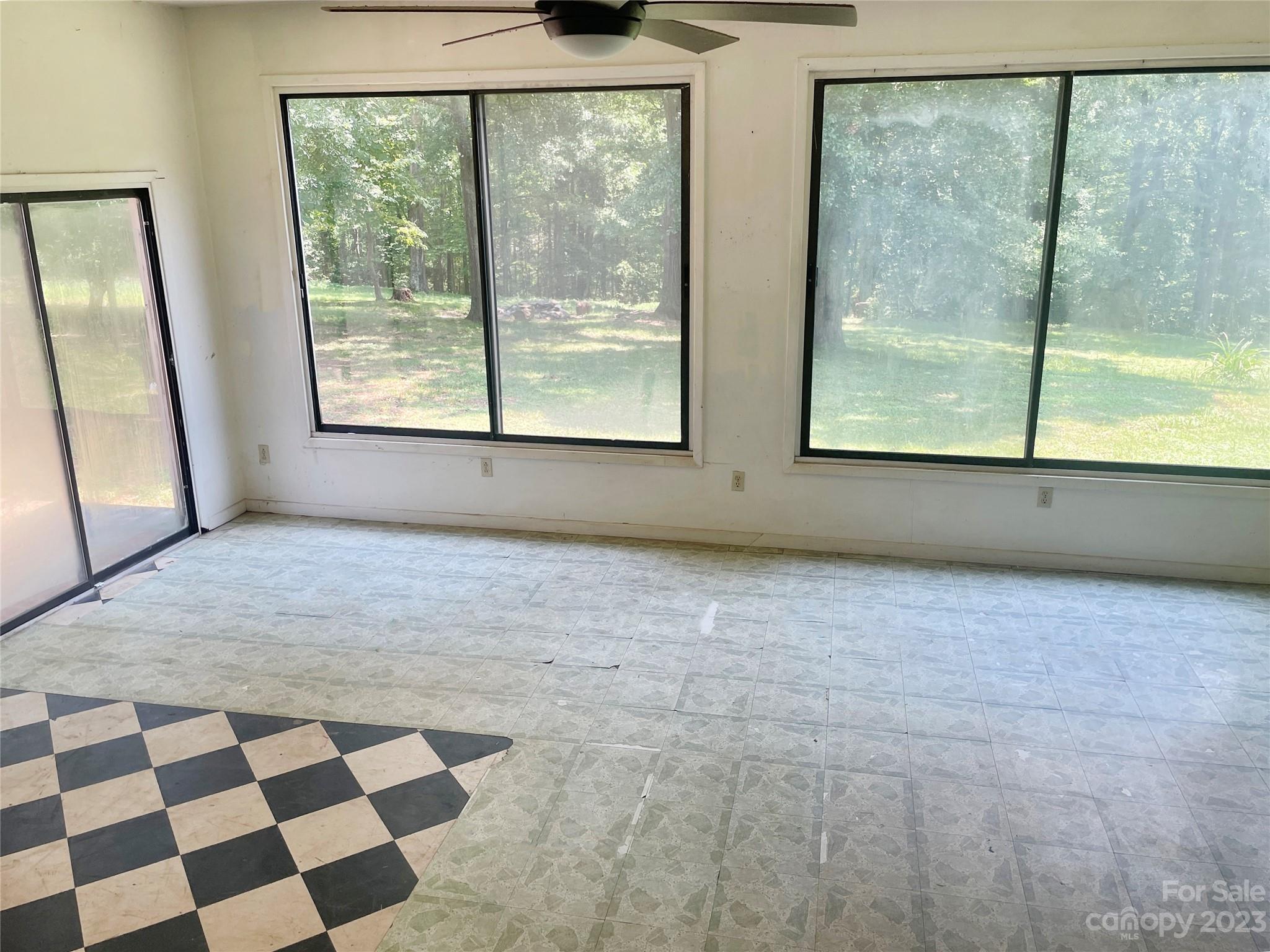 105 Gold Ridge Road Gaffney, SC 29340 - Photo 17 of 30 Gallery Image 17