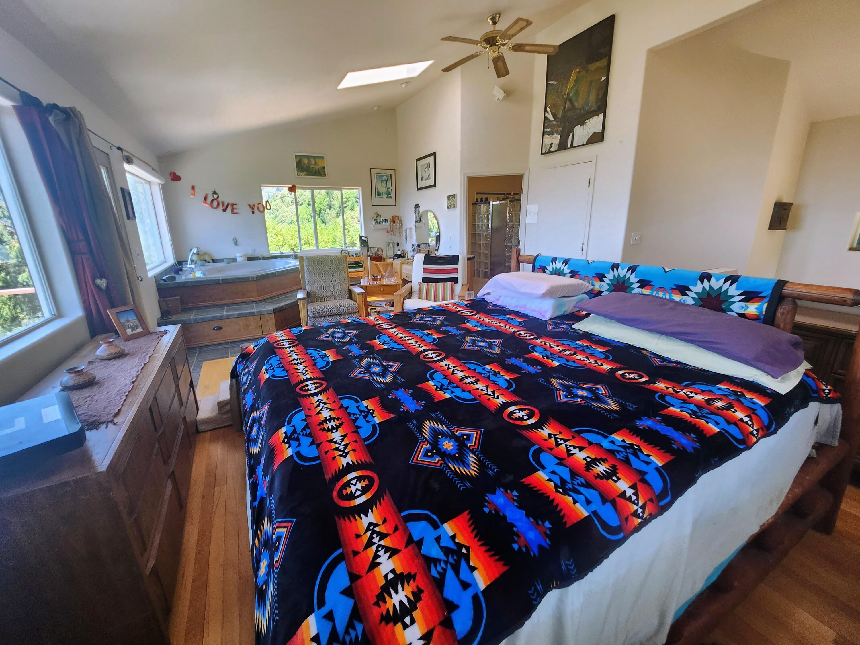 10 Telegraph Creek Road Whitethorn, CA 95589 - Photo 32 of 59