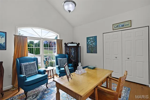 $619,900 | 121 Fox Hill Court, Edwardsville, IL 62025