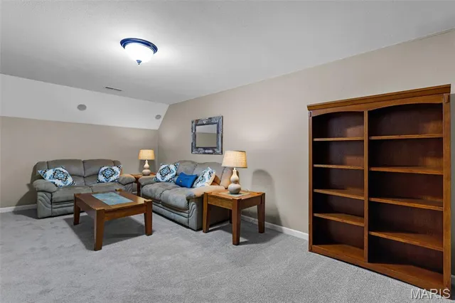 $619,900 | 121 Fox Hill Court, Edwardsville, IL 62025