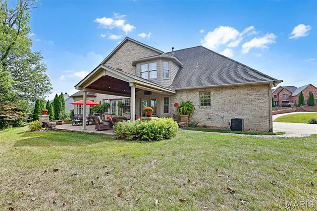 $619,900 | 121 Fox Hill Court, Edwardsville, IL 62025