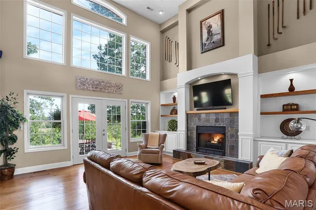 $619,900 | 121 Fox Hill Court, Edwardsville, IL 62025