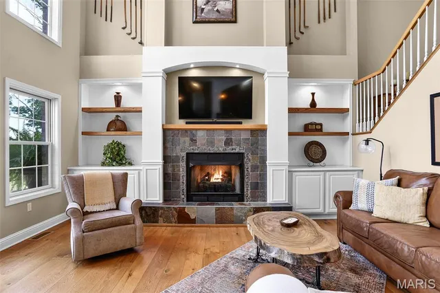 $619,900 | 121 Fox Hill Court, Edwardsville, IL 62025