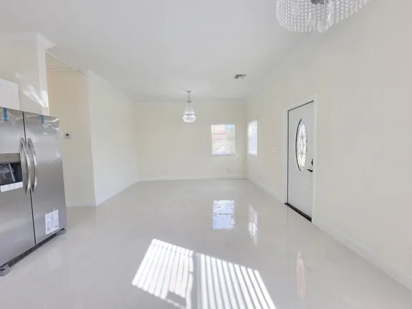 $2,500 | 4649 Lillian Avenue, Unit A, Palm Beach Gardens, FL 33418