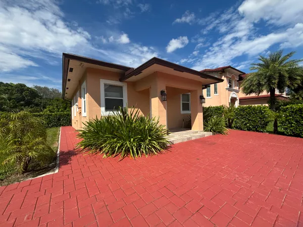 $2,500 | 4649 Lillian Avenue, Unit A, Palm Beach Gardens, FL 33418