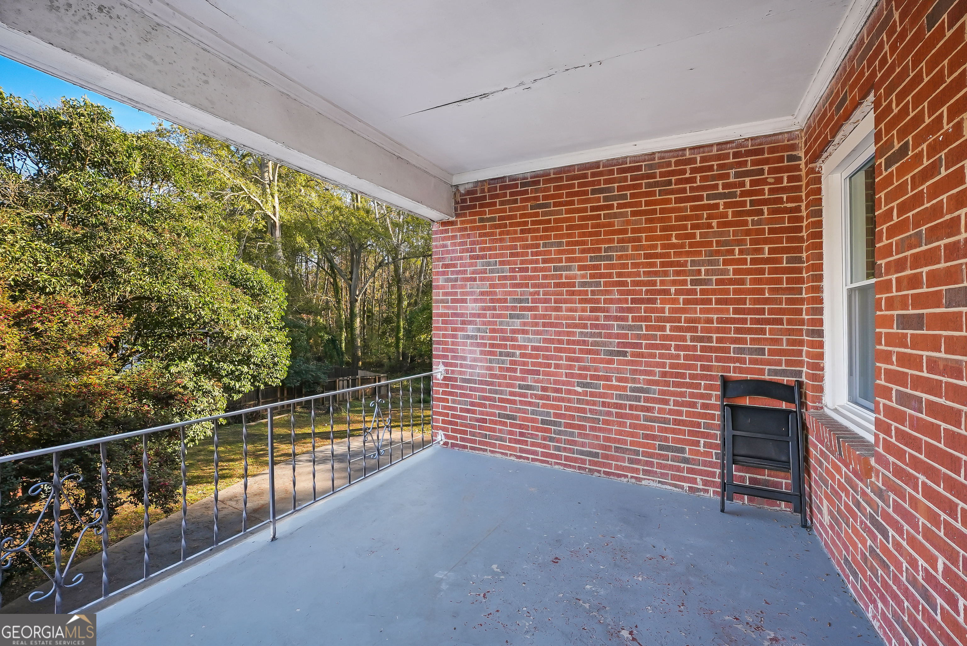 147 Burnside Street, Unit 4 Jonesboro, GA 30236 - Photo 8 of 9 a view of a balcony