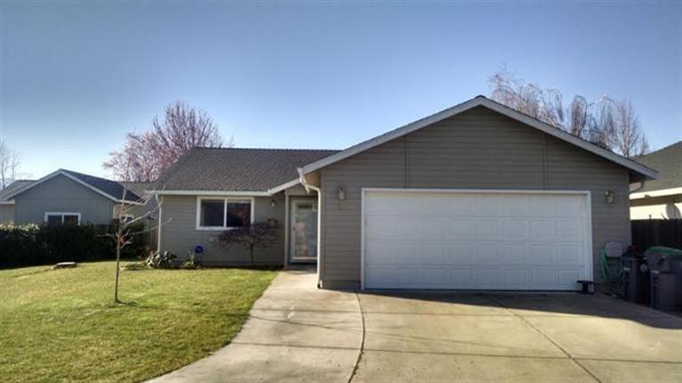 241 Samuel Lane Loop Road Phoenix, OR 97535 - Photo 1 of 11 This is the front view of the home, to t