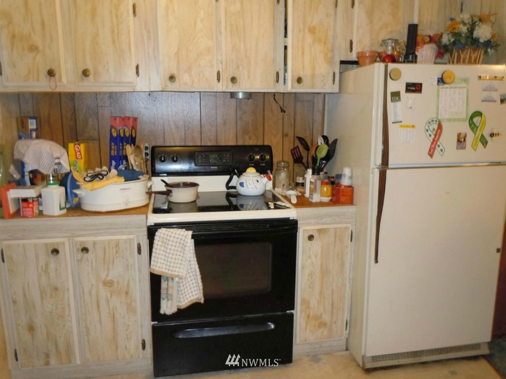 341 Northeast Pine Camp Road Belfair, WA 98528 - Photo 3 of 15 Gallery Image 3
