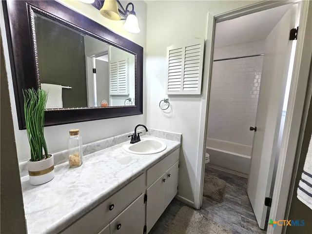 $318,900 | 1648 Eastwood Drive, Seguin, TX 78155