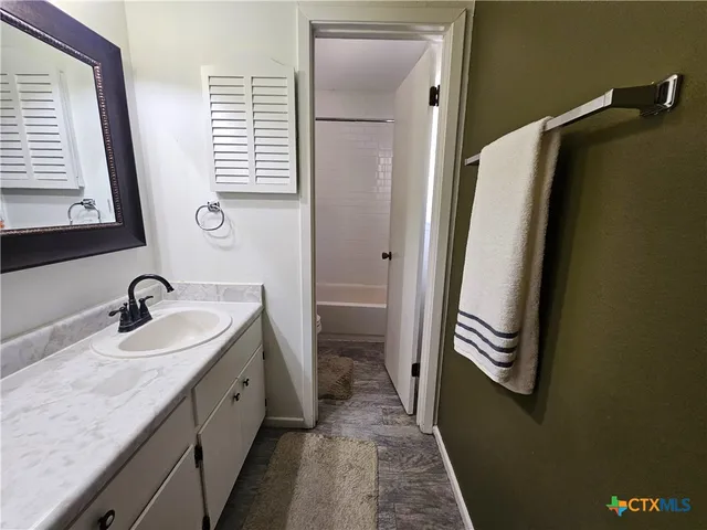 $318,900 | 1648 Eastwood Drive, Seguin, TX 78155