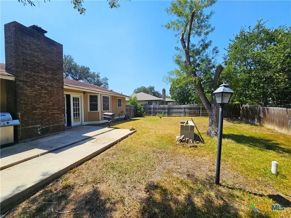 $299,900 | 1648 Eastwood Drive, Seguin, TX 78155