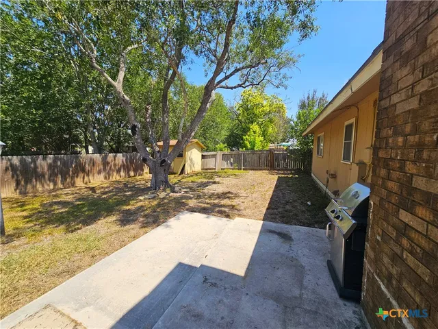 $318,900 | 1648 Eastwood Drive, Seguin, TX 78155