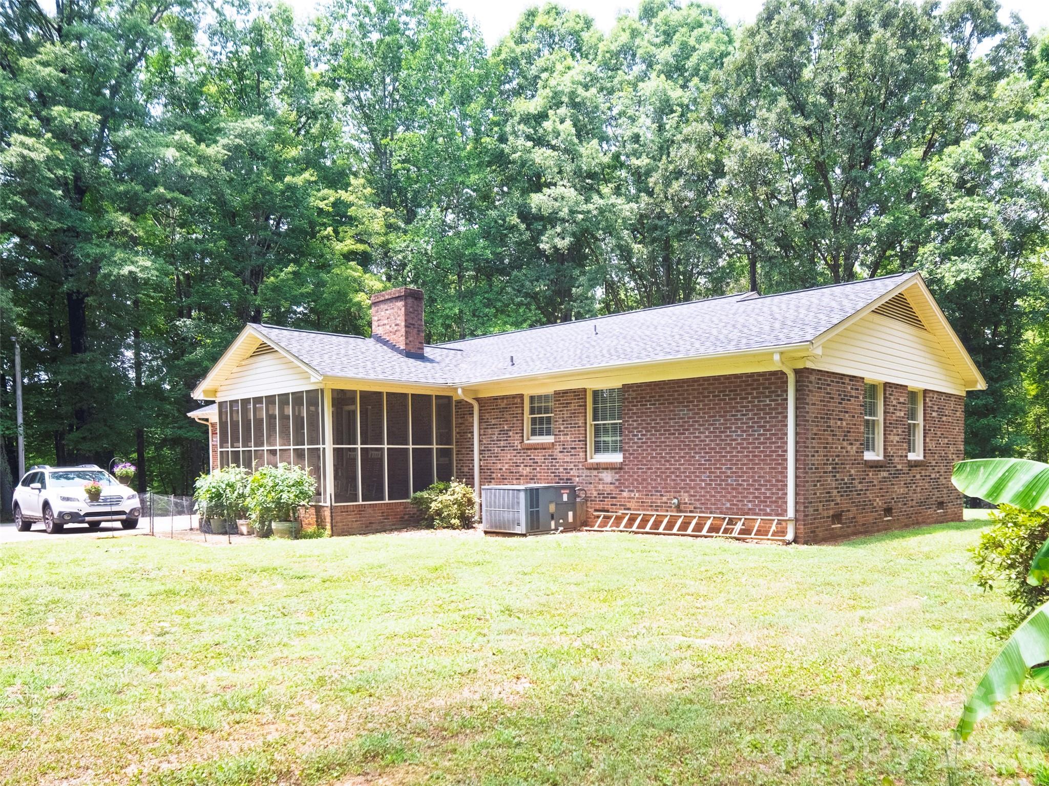 607 Bethany Road Gastonia, NC 28052 - Photo 6 of 44 Gallery Image 6