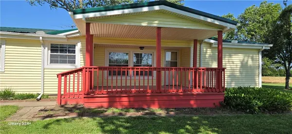 $799,999 | 24770 Earnest Road, Lane, KS 66042