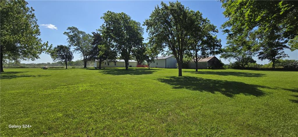 24770 Earnest Road Lane, KS 66042 - Photo 8 of 57