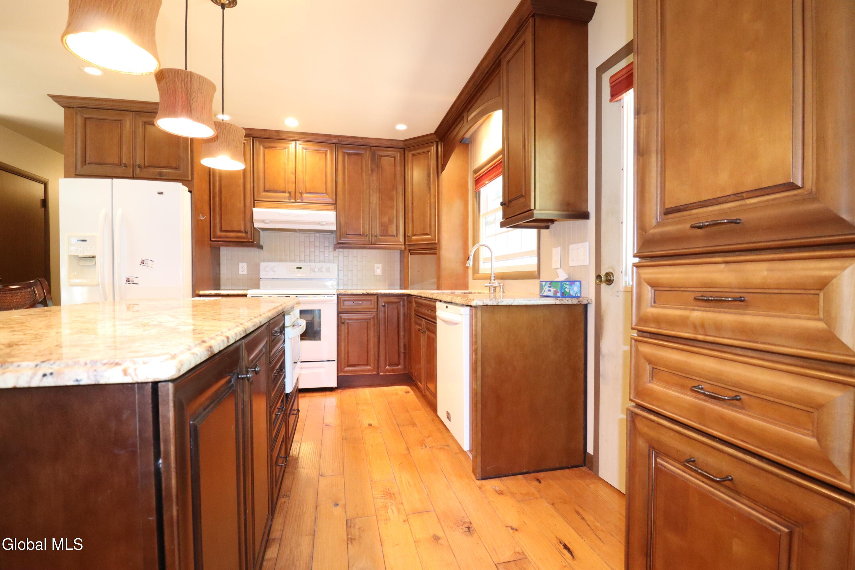 52 Biechman Road Coeymans, NY 12143 - Photo 6 of 50 IMG_0603