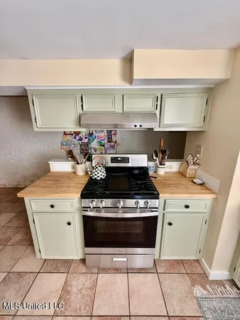 $255,000 | 129 South Commerce Street, Natchez, MS 39120