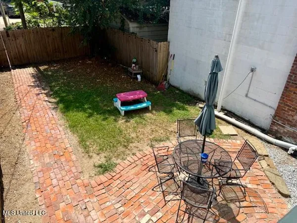 $255,000 | 129 South Commerce Street, Natchez, MS 39120