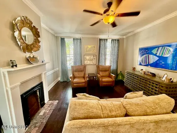 $255,000 | 129 South Commerce Street, Natchez, MS 39120