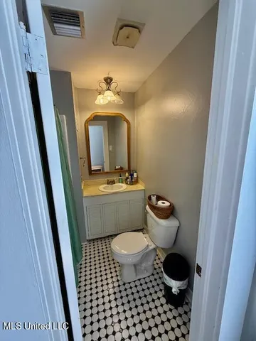 $255,000 | 129 South Commerce Street, Natchez, MS 39120