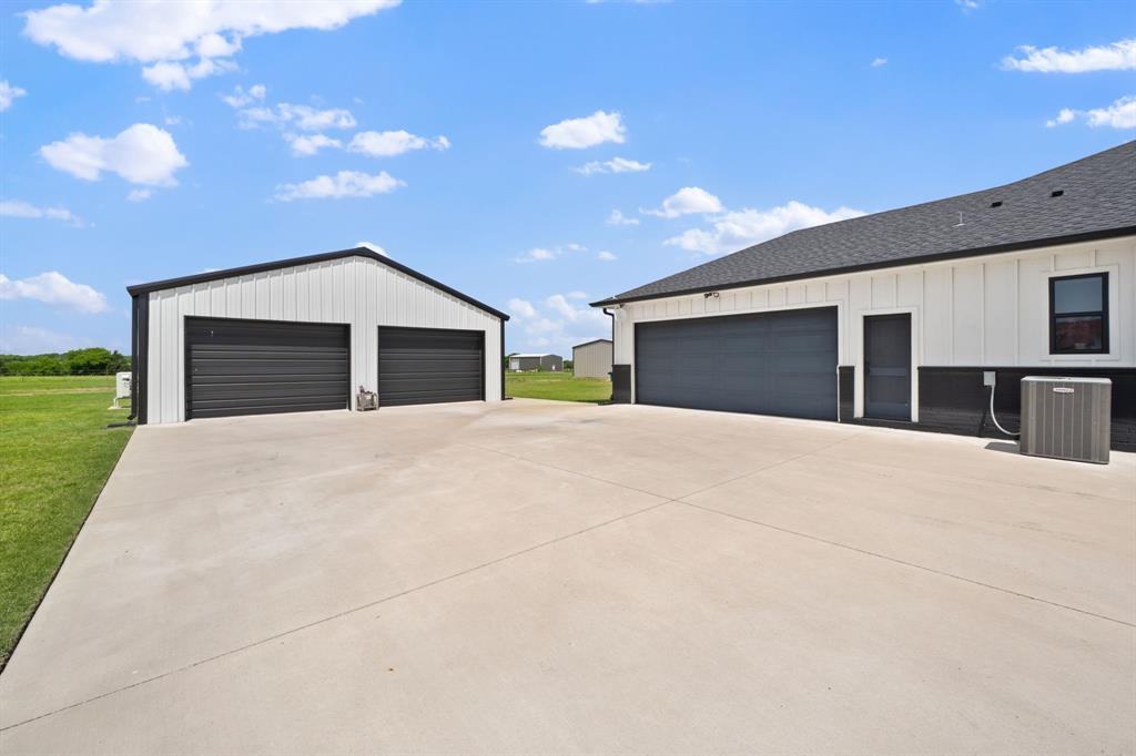 140 Lone Elm Road Midlothian, TX 76065 - Photo 28 of 32