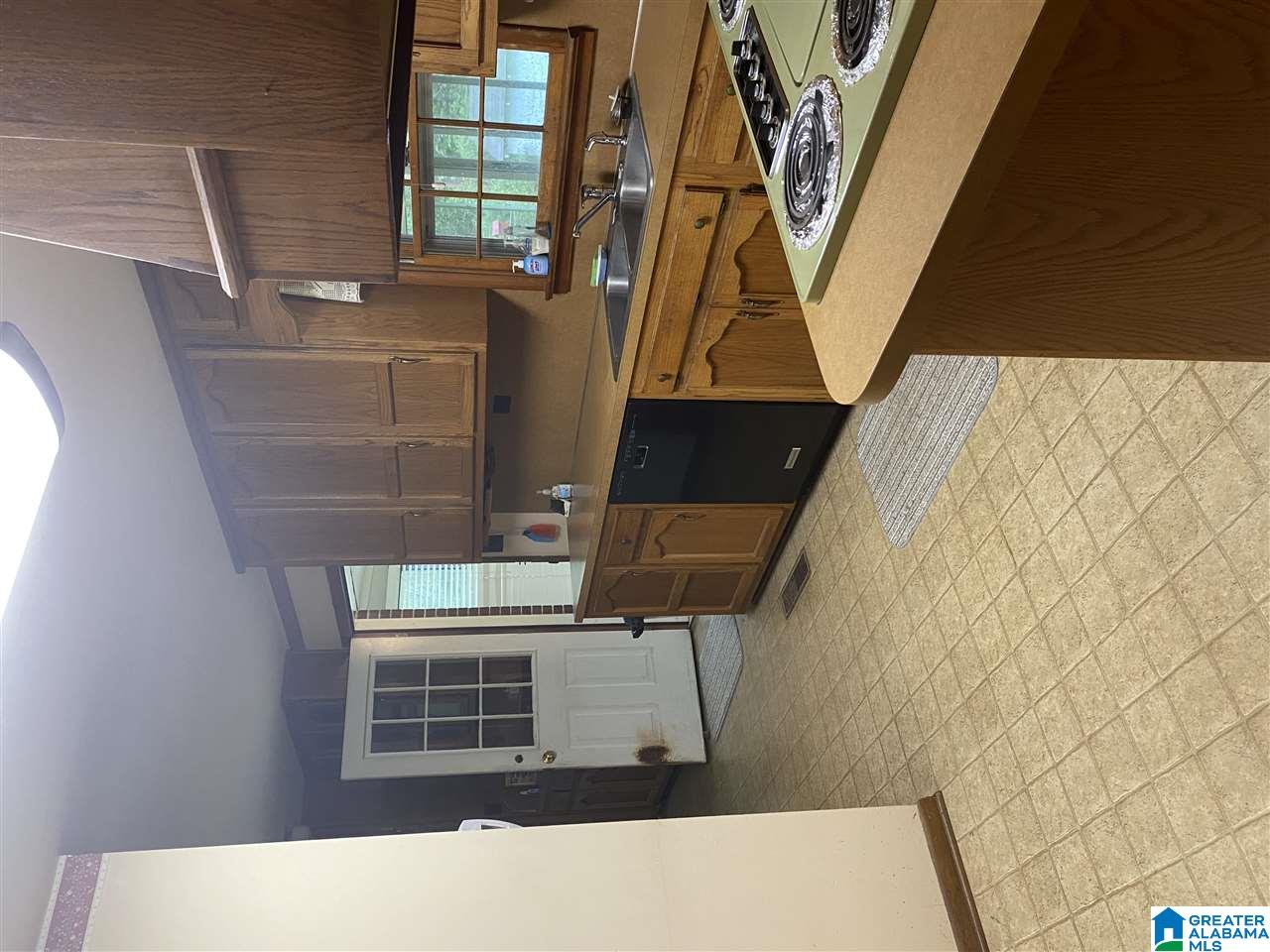 1245 School Road Southeast Bessemer, AL 35022 - Photo 5 of 22