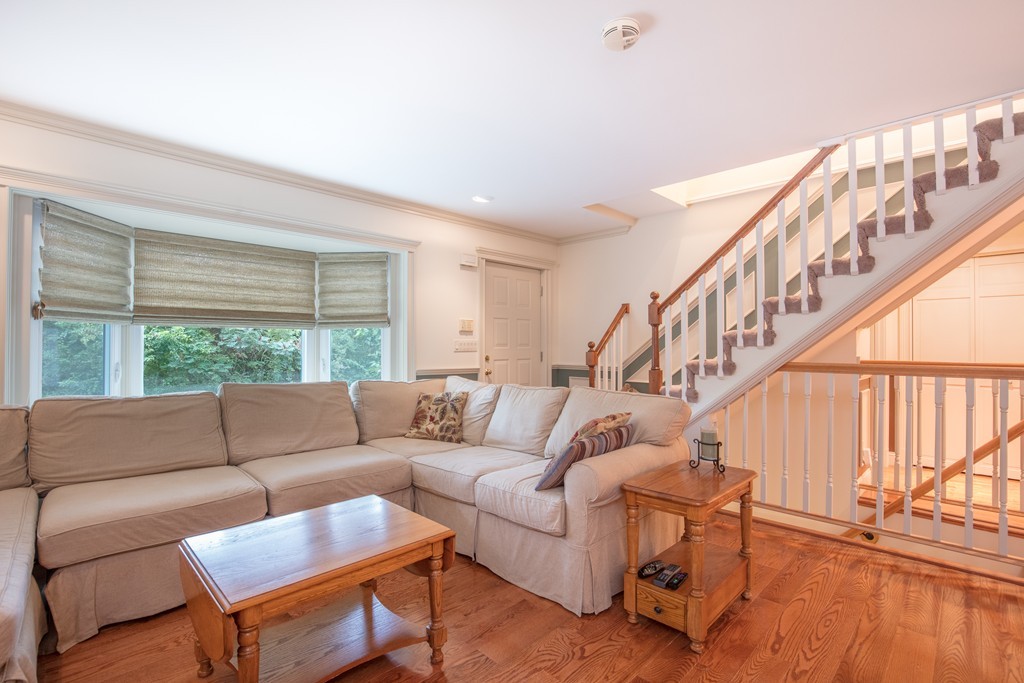 278 Maple Street Middleton, MA 01949 - Photo 11 of 26 Gallery Image 11