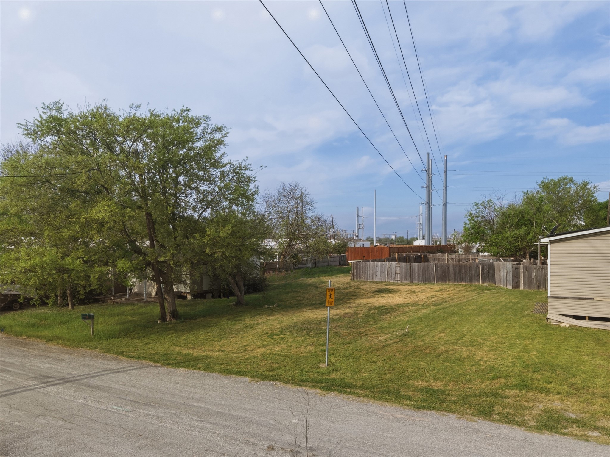 104 Royal Street Taylor, TX 76574 - Photo 13 of 21