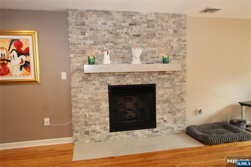 7 Stuart Street Waldwick, NJ 07463 - Photo 11 of 49