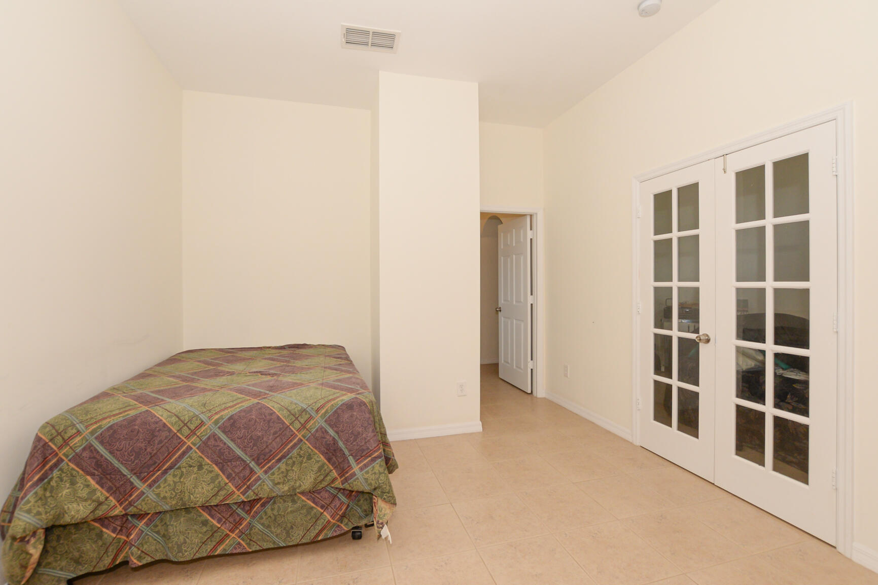 315 Kaye Street Fort Pierce, FL 34947 - Photo 12 of 38 LR-5892