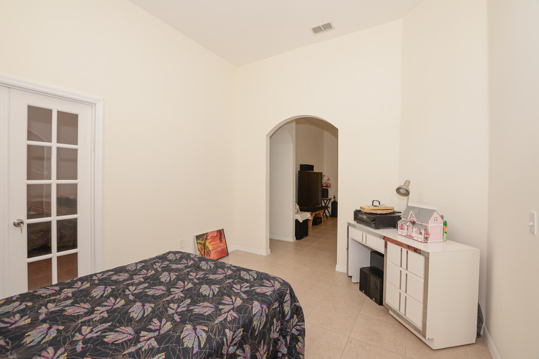 315 Kaye Street Fort Pierce, FL 34947 - Photo 9 of 38 LR-5885