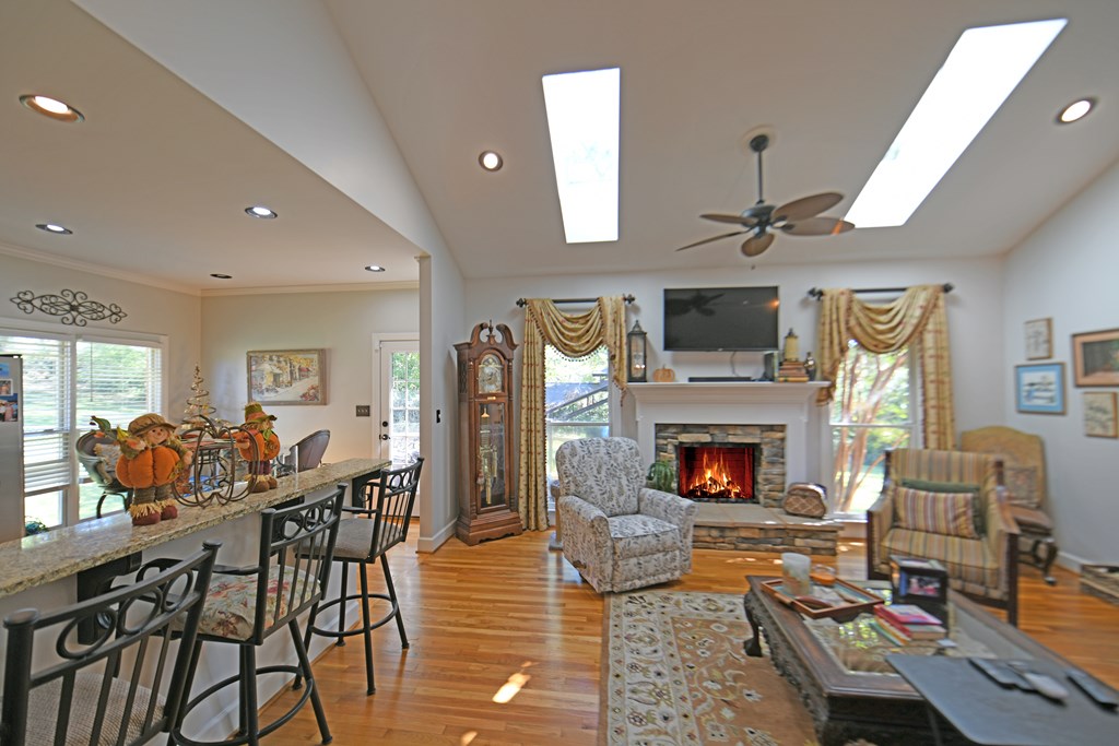 128 Ridgewood Circle Greenwood, SC 29649 - Photo 2 of 28 Gallery Image 2