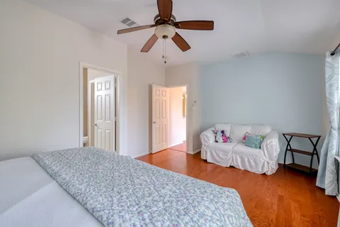 $265,000 | 16100 South Great Oaks Drive, Unit 901, Round Rock, TX 78681