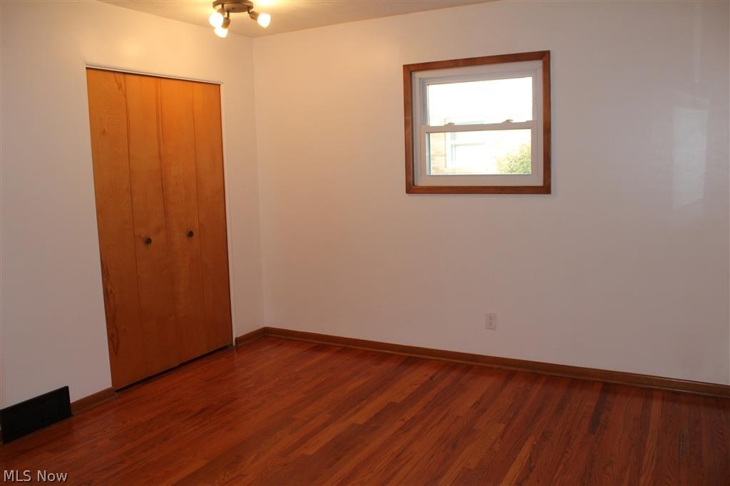 274 Manor Avenue Northwest Canton, OH 44708 - Photo 10 of 18