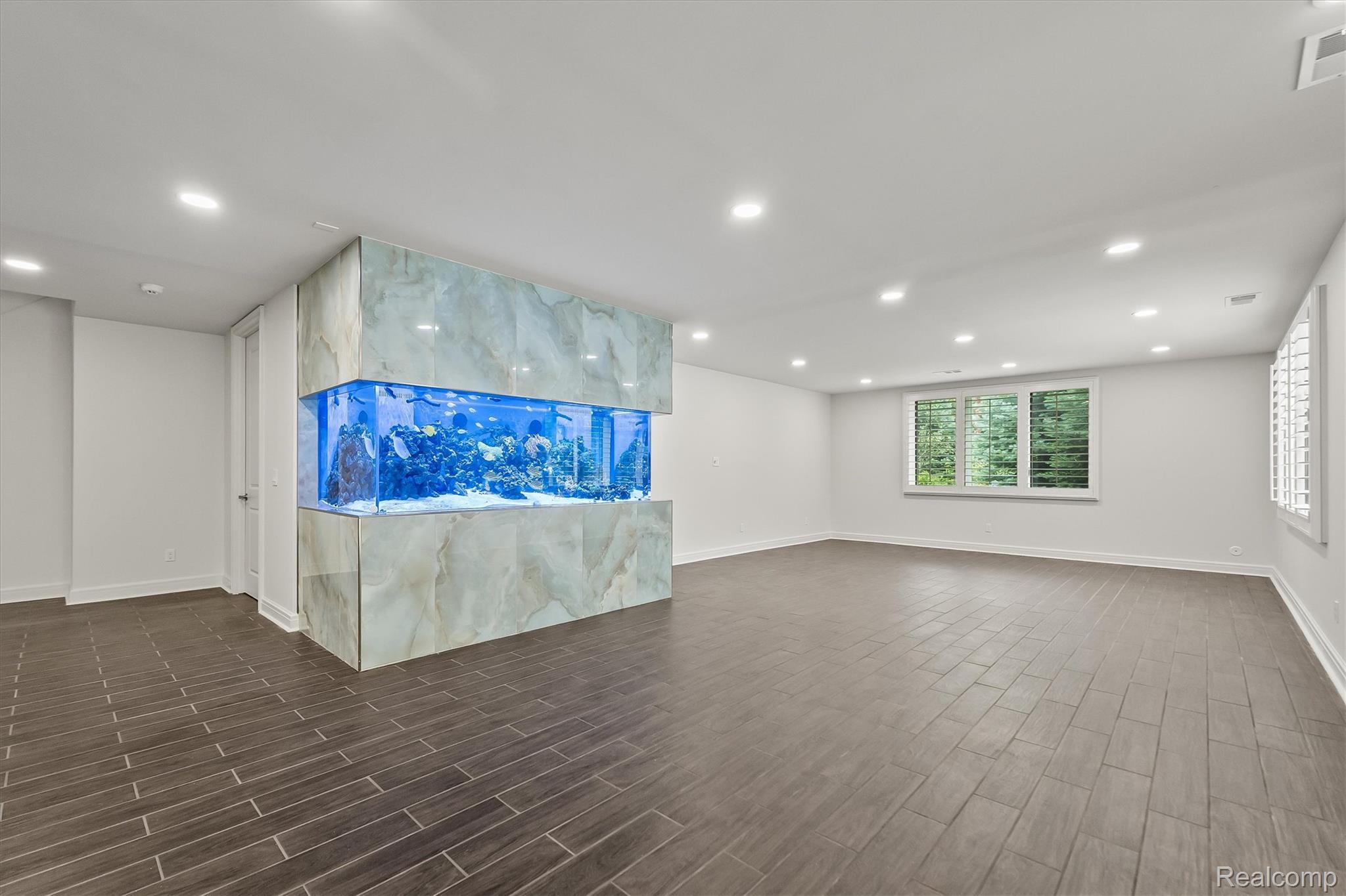2475 Creekside Court Rochester, MI 48306 - Photo 60 of 91 066-Creekside-16.jpg