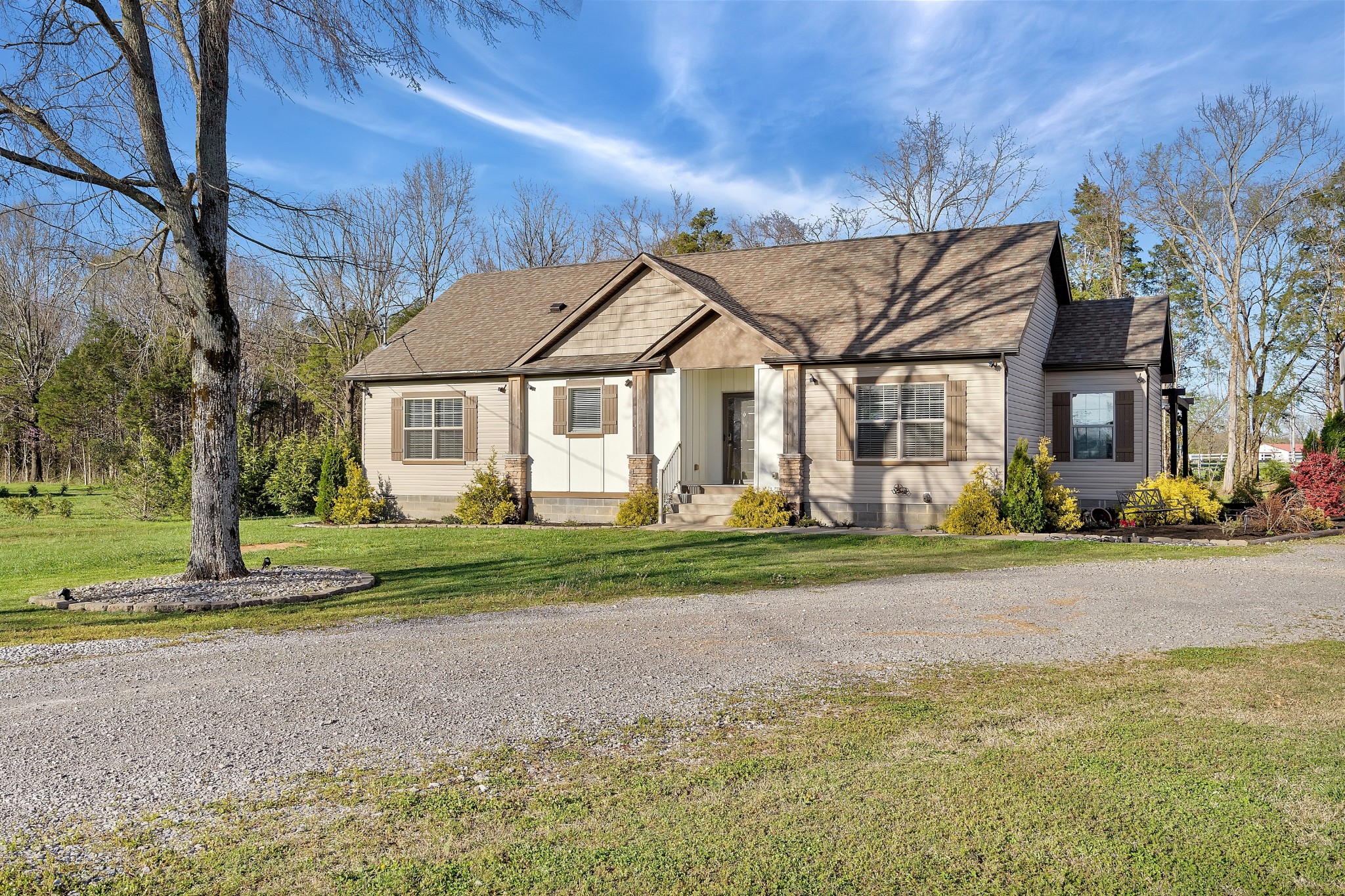 5611 Wayside Road Christiana, TN 37037 - Photo 5 of 42 Gallery Image 5