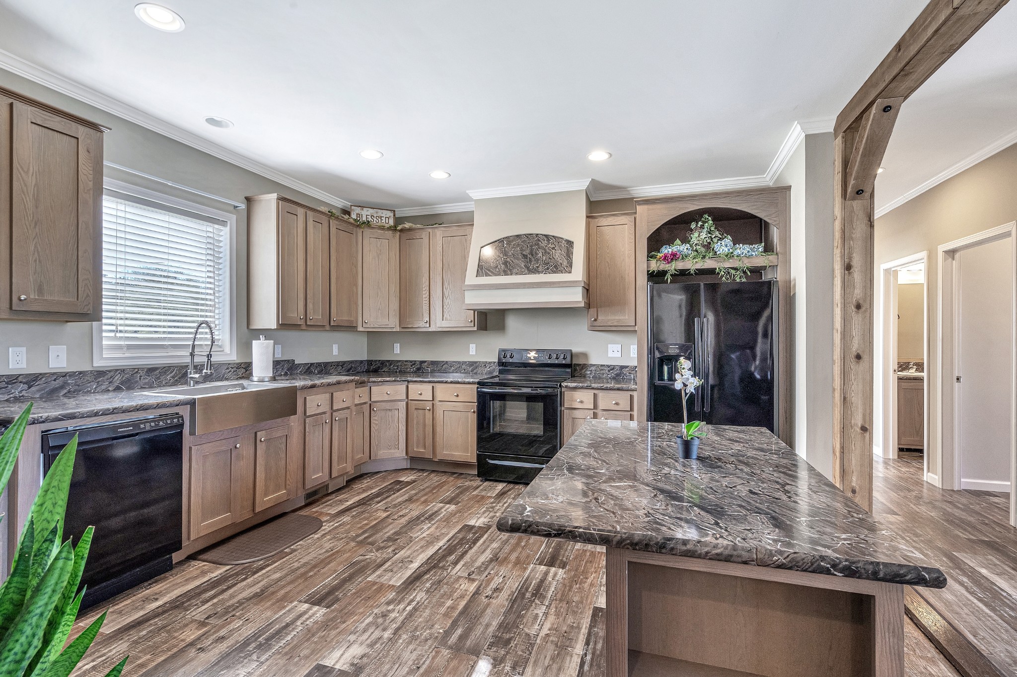 5611 Wayside Road Christiana, TN 37037 - Photo 8 of 42 Gallery Image 8