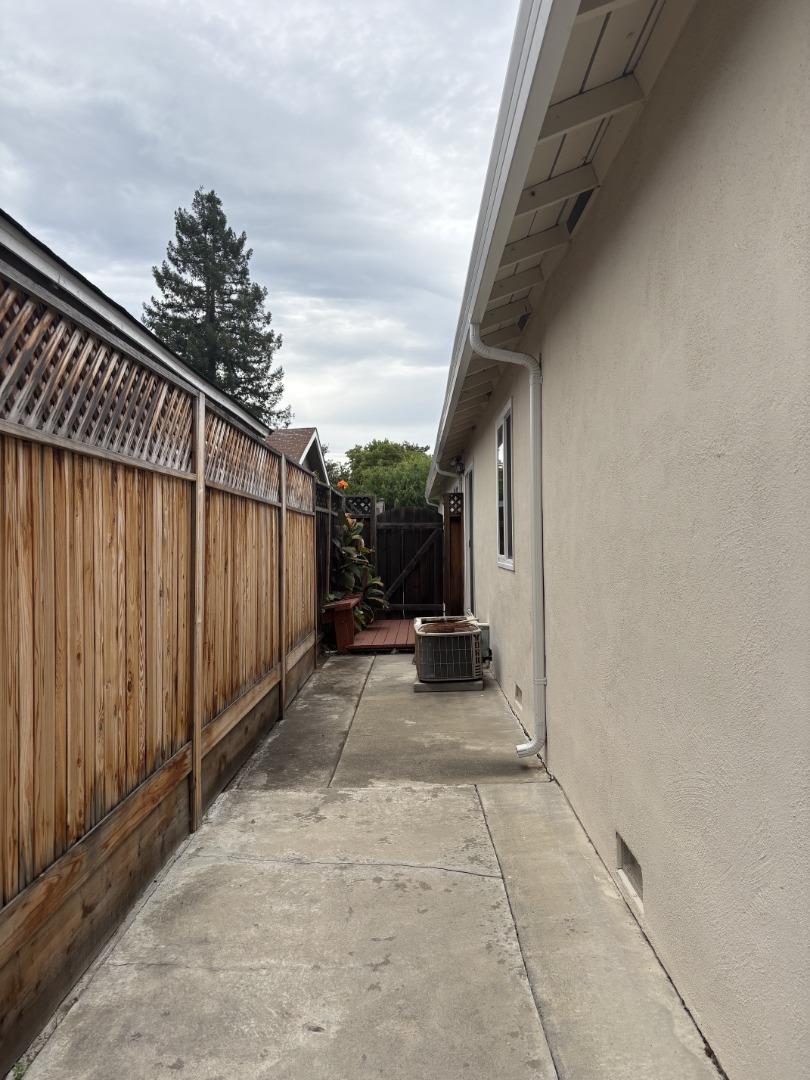 482 Nottingham Way Campbell, CA 95008 - Photo 19 of 21