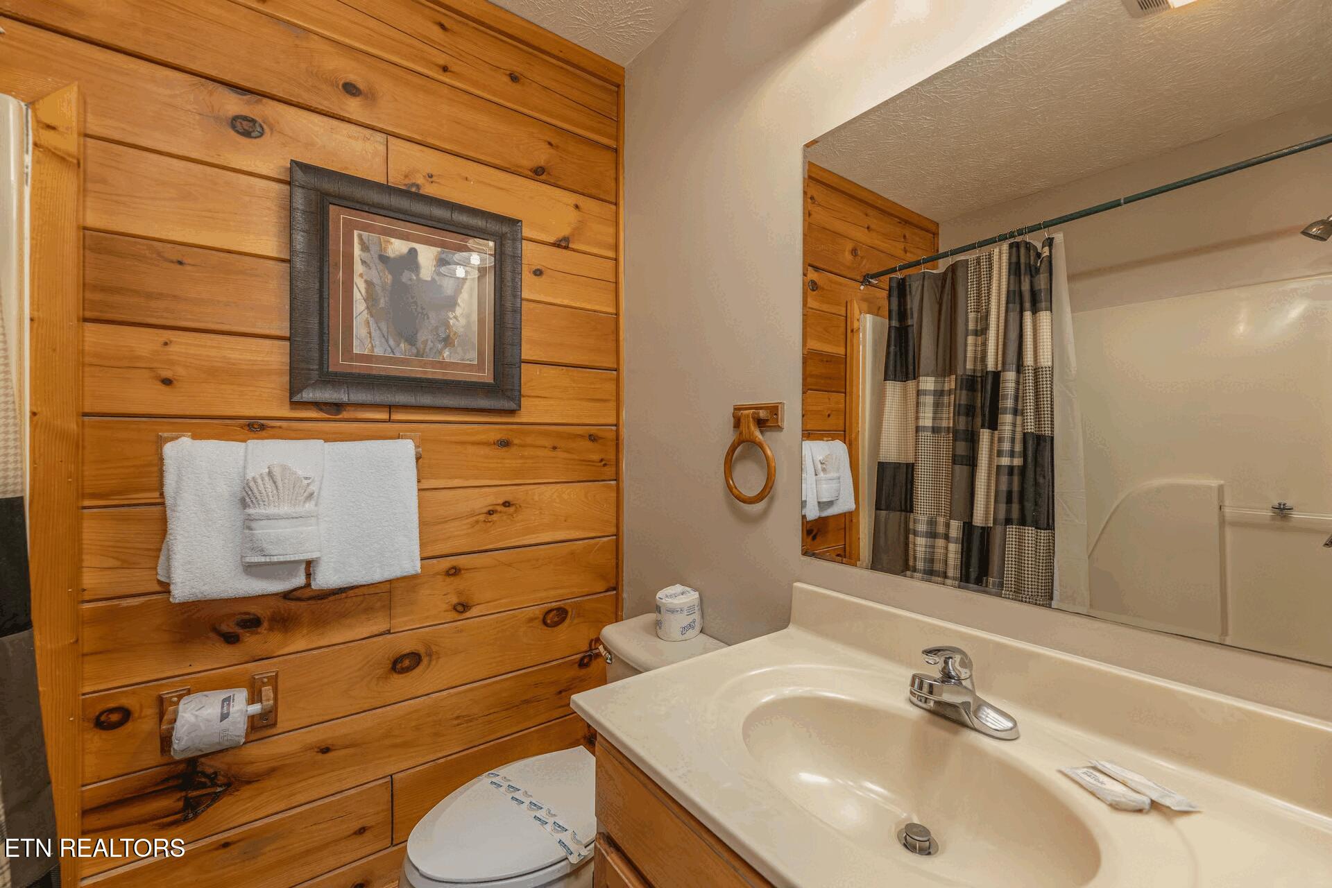 1504 Bears Den Way Sevierville, TN 37862 - Photo 24 of 38 width=1920 (14) (1)