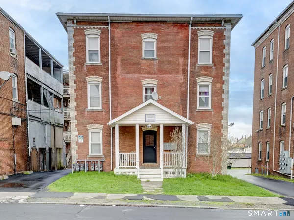 $1,650 | 109 Grove Street, Unit 3S, New Britain, CT 06053