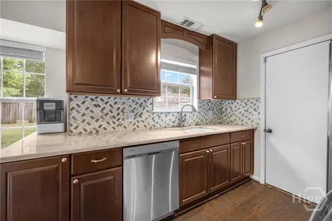 $259,900 | 155 Finn Circle, Savannah, GA 31419
